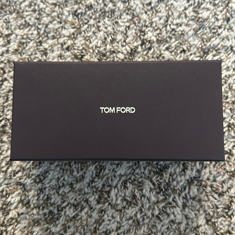 TOM FORD sunglasses box - Picture 1 of 4
